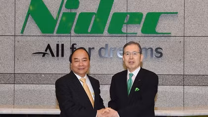 Thủ tướng thăm nhà máy của Tập đoàn Nidec, Nhật Bản