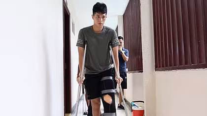 Vấn đề của bóng đá Việt đằng sau những ca... đứt dây chằng