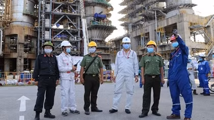 Tích cực tham gia quá trình bảo dưỡng Nhà máy lọc dầu Dung Quất