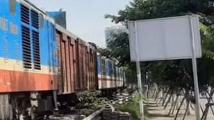 Băng qua đường tàu đi vệ sinh, người đàn ông bị tàu hỏa đâm tử vong