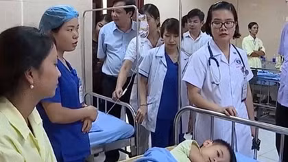 80 học sinh trường mầm non nhập viện nghi ngộ độc thực phẩm 