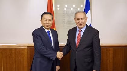 Bộ trưởng Tô Lâm chào xã giao Thủ tướng Israel Benjamin Netanyahu