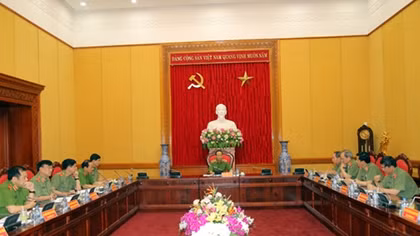 Thành lập Ban chỉ đạo thực hiện Nghị Quyết Trung ương 4
