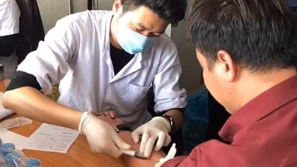  3 lái xe dương tính với ma tuý tại bến Nước Ngầm