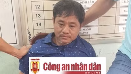 Hình ảnh đầu tiên về Bí thư xã Liên Hà sau khi bị Công an bắt giữ