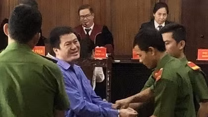 Cuộc hẹn “định mệnh”: người chết, kẻ vào tù