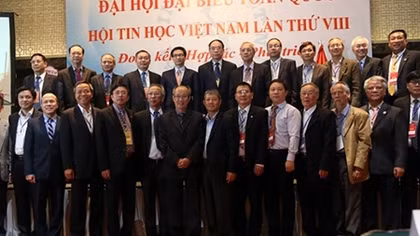 Phó Thủ tướng Vũ Đức Đam dự Đại hội Hội Tin học Việt Nam