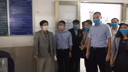 Phú Yên giám sát y tế hai du khách Trung Quốc từng quá cảnh ở Vũ Hán