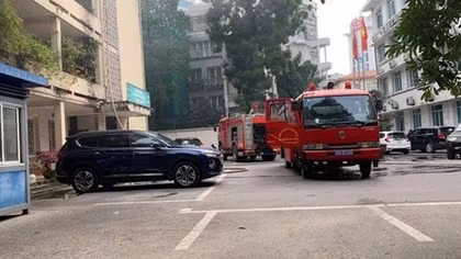 Kịp thời dập tắt đám cháy tại trụ sở Bộ Xây Dựng