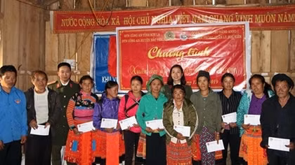 Cao đẳng ANND I với chương trình “Xuân ấm áp - Gắn kết yêu thương”