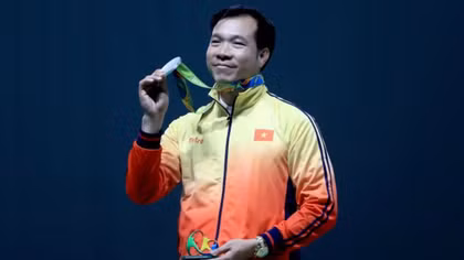 Hoàng Xuân Vinh lọt Top VĐV xuất sắc nhất Olympic 