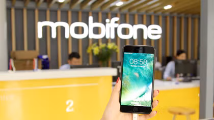 MobiFone phân phối iPhone 7 với giá từ 9,26 triệu đồng 