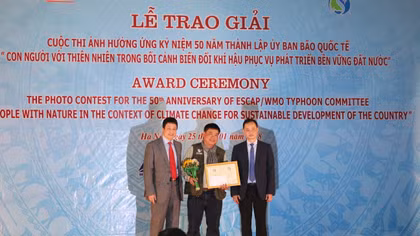 12 tác phẩm được trao giải cuộc thi ảnh về biến đổi khí hậu 