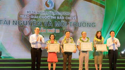 27 tác phẩm được trao giải báo chí về tài nguyên môi trường 