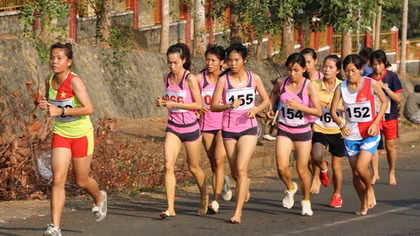 Trên 1.200 VĐV tham dự Giải việt dã leo núi toàn quốc 