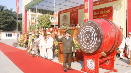 Trường Trung cấp CSND VI khai giảng năm học mới 