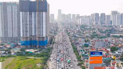 Hà Nội quyết tâm không để ùn tắc kéo dài quá 15 phút