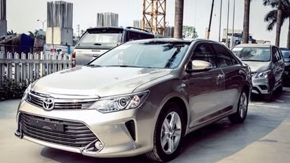 Toyota Camry tại Việt Nam sắp có bản giá rẻ?