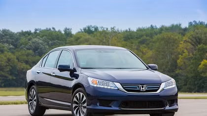 Honda triệu hồi 2,1 triệu xe Accord có nguy cơ cháy nổ