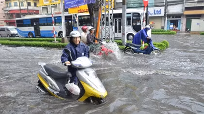 Để không bị thuỷ kích khi cho xe ga lội nước