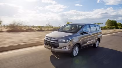 Toyota Việt Nam bán được bao nhiêu xe trong tháng 2?