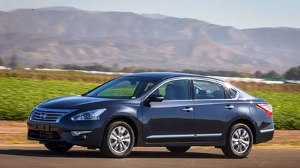 Đối thủ lớn của Toyota Camry sắp "diệt vong"