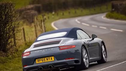 Túi khí trên hàng loạt dòng xe Porsche gặp trục trặc