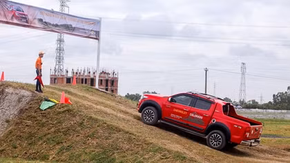 GM Việt Nam mang Chevrolet Colorado ra... phá