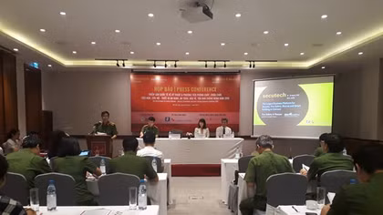 Trải nghiệm kỹ năng chữa cháy, cứu nạn cứu hộ tại triển lãm quốc tế năm 2019