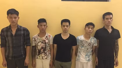 Không kịp trả tiền lãi người phụ nữ bị đánh đập, cướp tài sản
