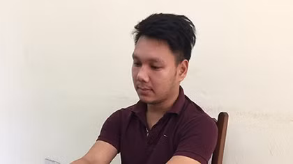 Vướng vòng lao lí vì nhặt được của rơi, "tống tiền" khổ chủ