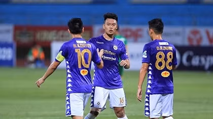 “Cạm bẫy” hợp đồng đối với các cầu thủ trẻ Việt Nam