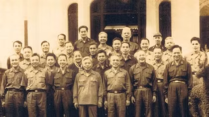 Những mùa xuân vang dội chiến công của vị tướng hai lần được phong Anh hùng