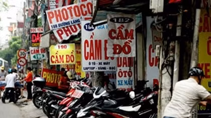 Cầm cố xe máy nhưng khai báo gian dối