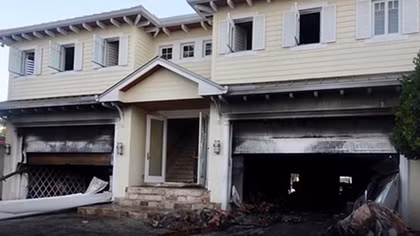 Cháy garage, "bộ sưu tập" siêu xe biến thành tro chỉ sau một đêm