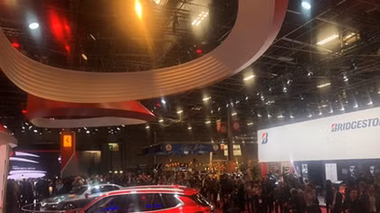 Paris Motor Show 2018: Vinfast tiếp tục là tâm điểm