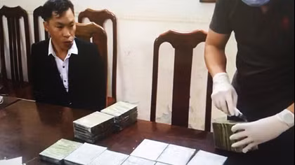 Triệt phá đường dây ma tuý liên tỉnh, thu 20 bánh heroin