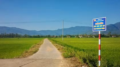 Những con đường rộng mở từ ý Đảng, lòng dân