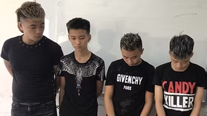 Từ lối sống “bầy đàn” đến nhóm cướp tụ tập trong nhà nghỉ