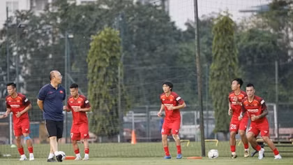 HLV Park Hang-seo "điểm huyệt" ĐT Thái Lan