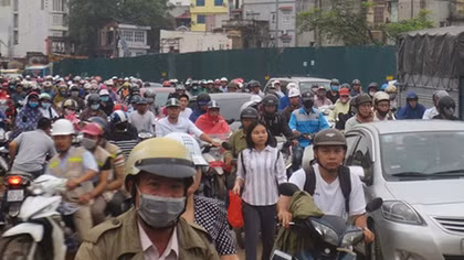 Bài 3: Rời nhà là… lo tắc đường