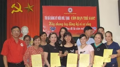 Lan tỏa phong trào "Cho đi là còn mãi"