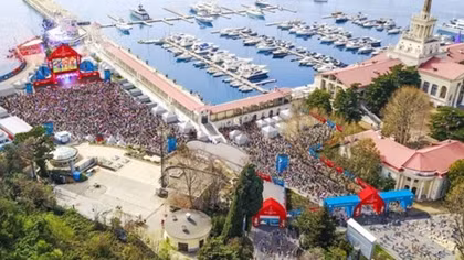 Vẻ đẹp lộng lẫy của các khu Fan Fest ở Nga