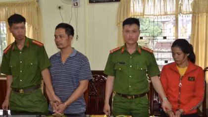 Thưởng Ban chuyên án bắt đối tượng vận chuyển 3kg ma túy đá