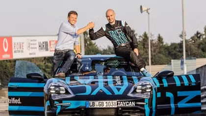 Siêu xe điện của Porsche xác lập kỷ lục mới tại đường đua Nurburgring 