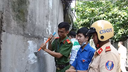 Mở đợt cao điểm triệt xóa các ổ nhóm cho vay nặng lãi