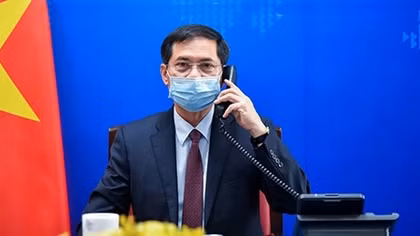 Bộ trưởng Ngoại giao Bùi Thanh Sơn điện đàm với Bộ trưởng Ngoại giao Đức Heiko Maas