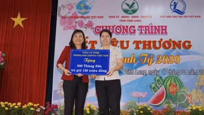 FrieslandCampina Việt Nam cùng Hội LHPN Việt Nam mang xuân đến người nghèo