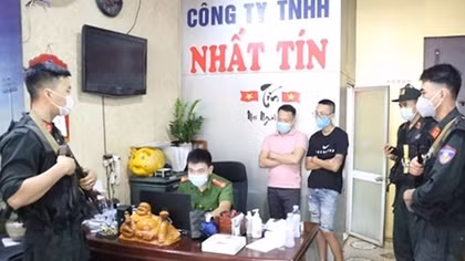 (NÓNG TRONG TUẦN) Khởi tố nguyên GĐ Sở GD&ĐT Thanh Hóa; “doanh nghiệp” cho vay nặng lãi 500 tỷ đồng