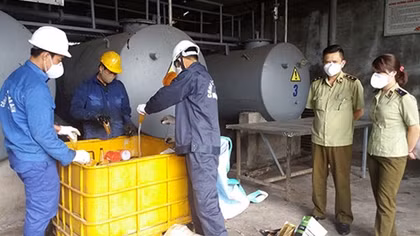 Buông lỏng quản lý, mỹ phẩm rởm vẫn tràn lan trên thị trường!